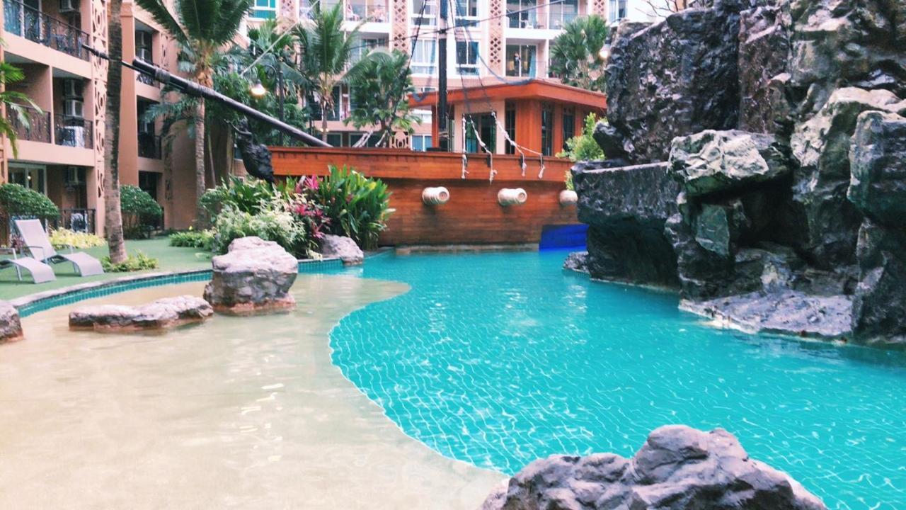 חוף ג'ומטיין Atlantis Condo Resort Jomtian Pattaya מראה חיצוני תמונה